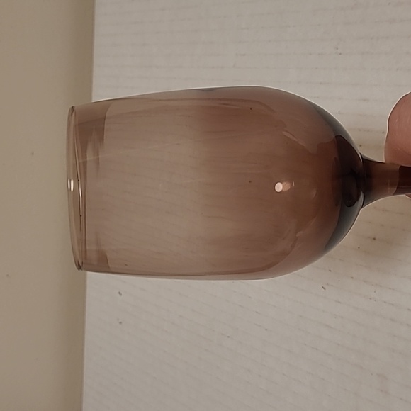 Set of 3 Vintage Amethyst Wine Glasses - Picture 12 of 16